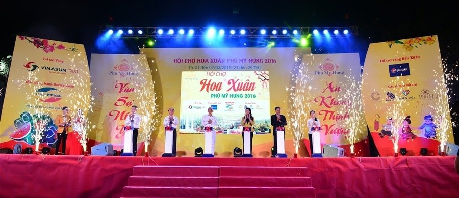 cho-xuan-phu-my-hung-1