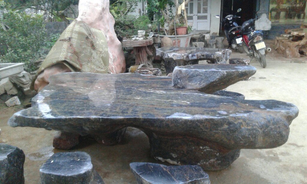 Bàn Đá Tự Nhiên ( làm từ Đá Granite, Đá Hoa Cương, Đá Cẩm Thạch , Bazan)
