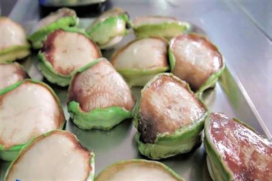 Bào ngư tiền triệu hút khách nhà giàu